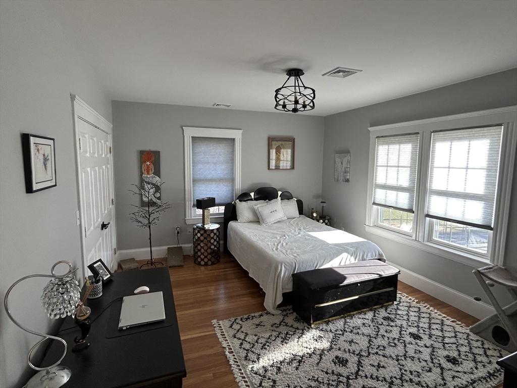 36 Saint George # 2 Property Photo 12