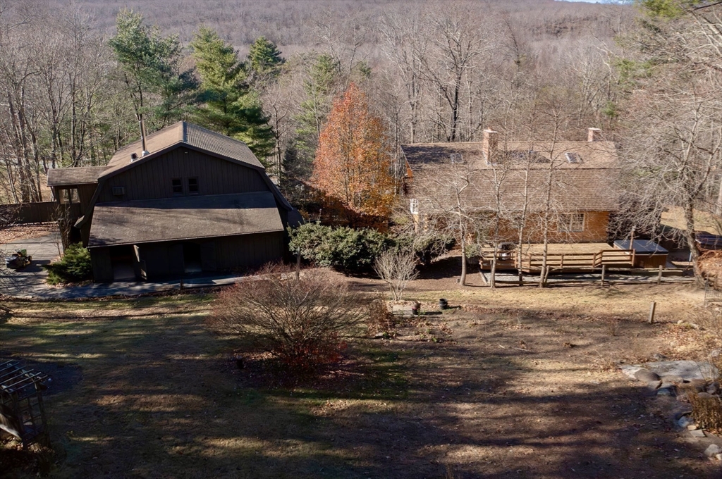 53 Hollow Property Photo 3