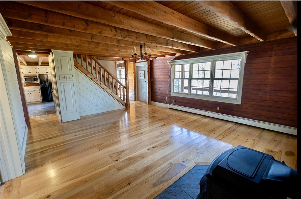 53 Hollow Property Photo 9