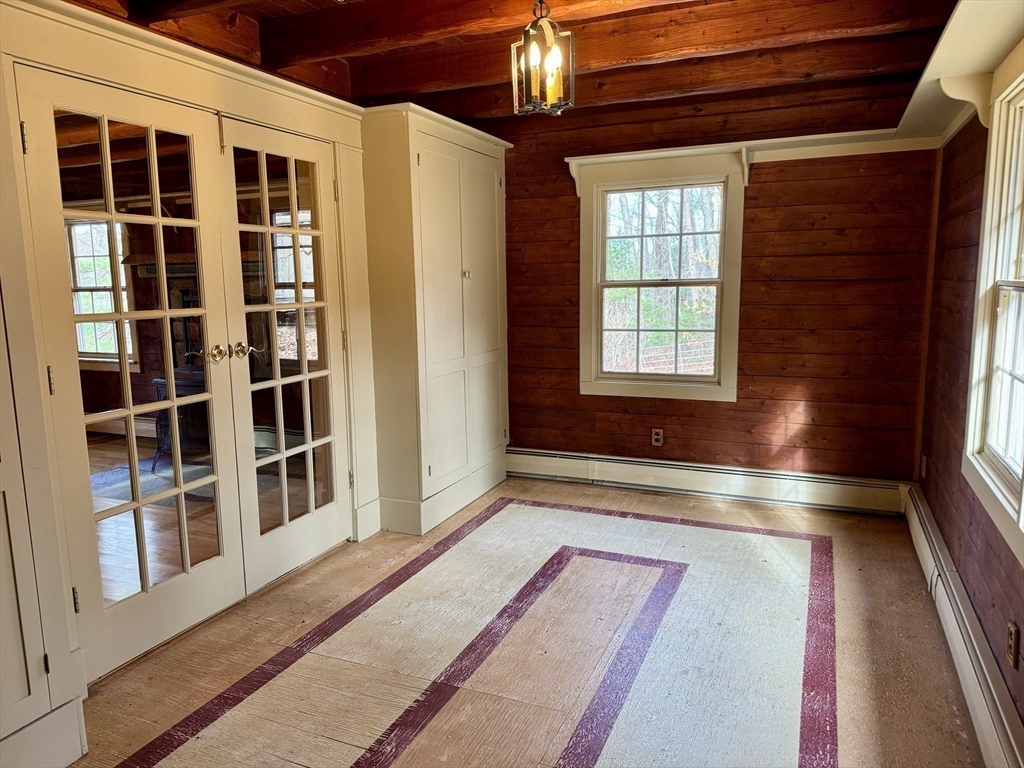 53 Hollow Property Photo 16