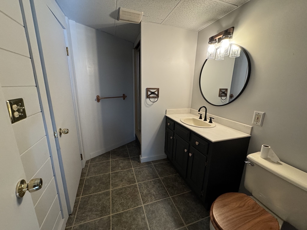 53 Hollow Property Photo 28