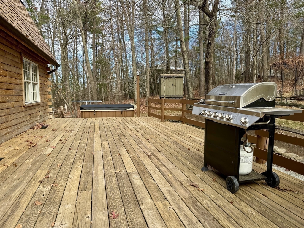 53 Hollow Property Photo 33