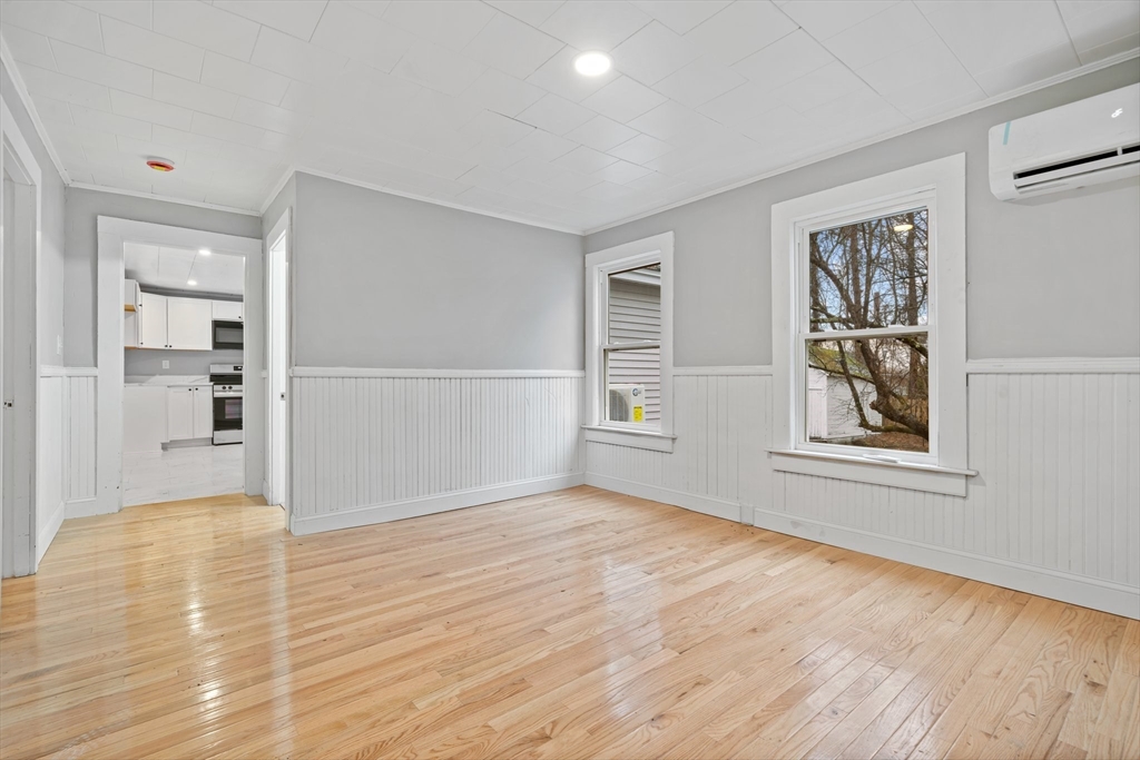125 South St Property Photo 7