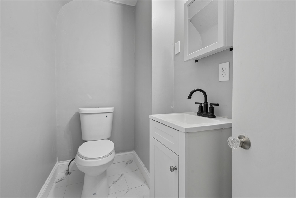 125 South St Property Photo 10