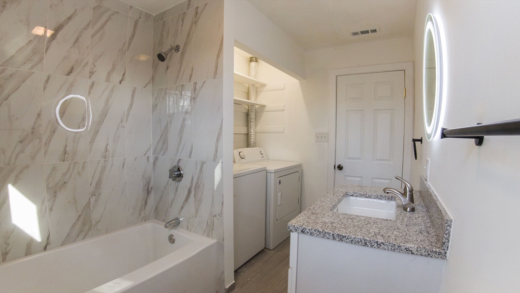 157 Rockland St Property Photo 10