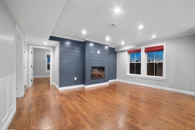223 Saratoga Property Photo 3