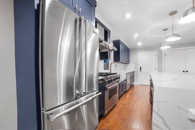 223 Saratoga Property Photo 8