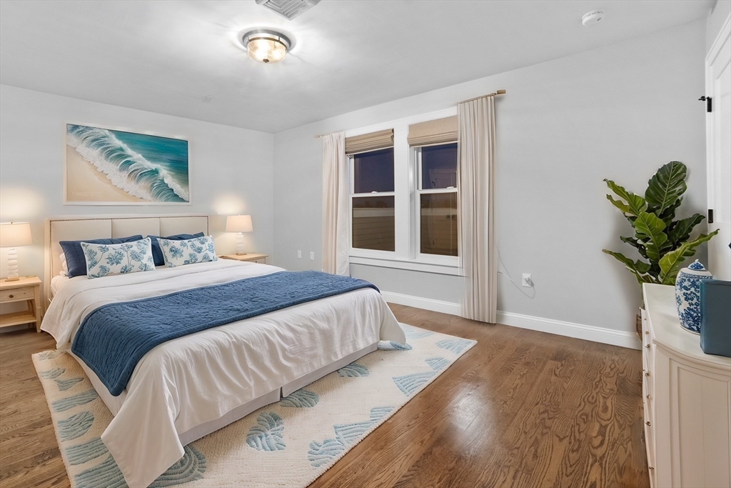 223 Saratoga Property Photo 14