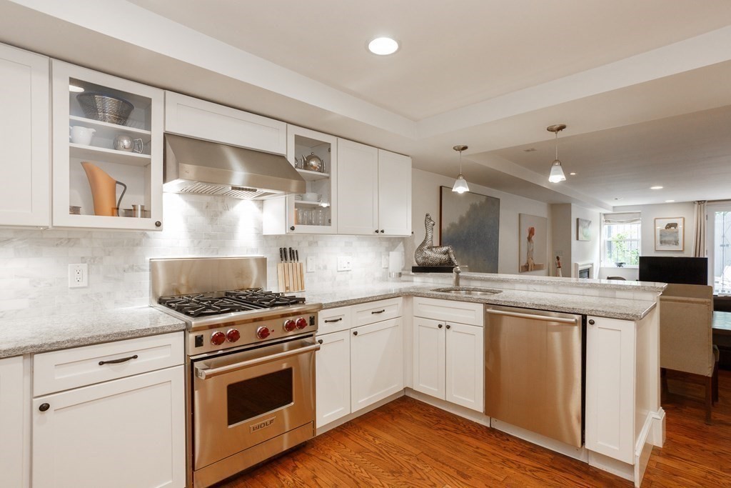 20 Braddock Park # A Property Photo 5