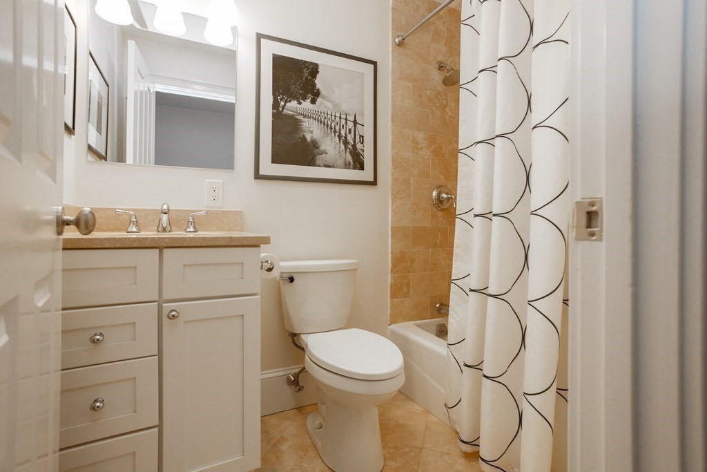 20 Braddock Park # A Property Photo 14