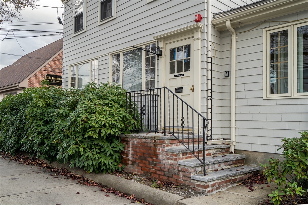 14-a Muzzey St Property Photo 3