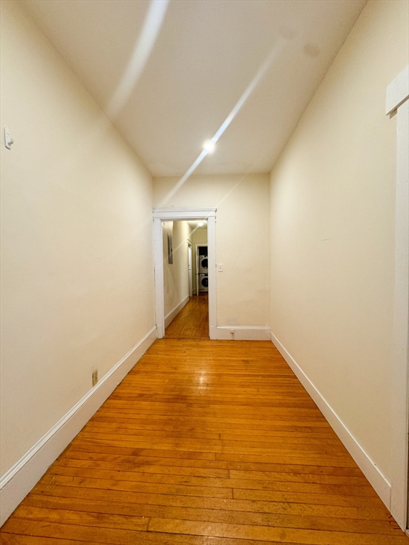 223 Harvard Ave # 4 Property Photo 5