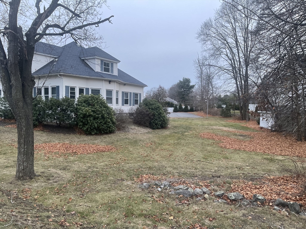 945 Main Street Property Photo 17
