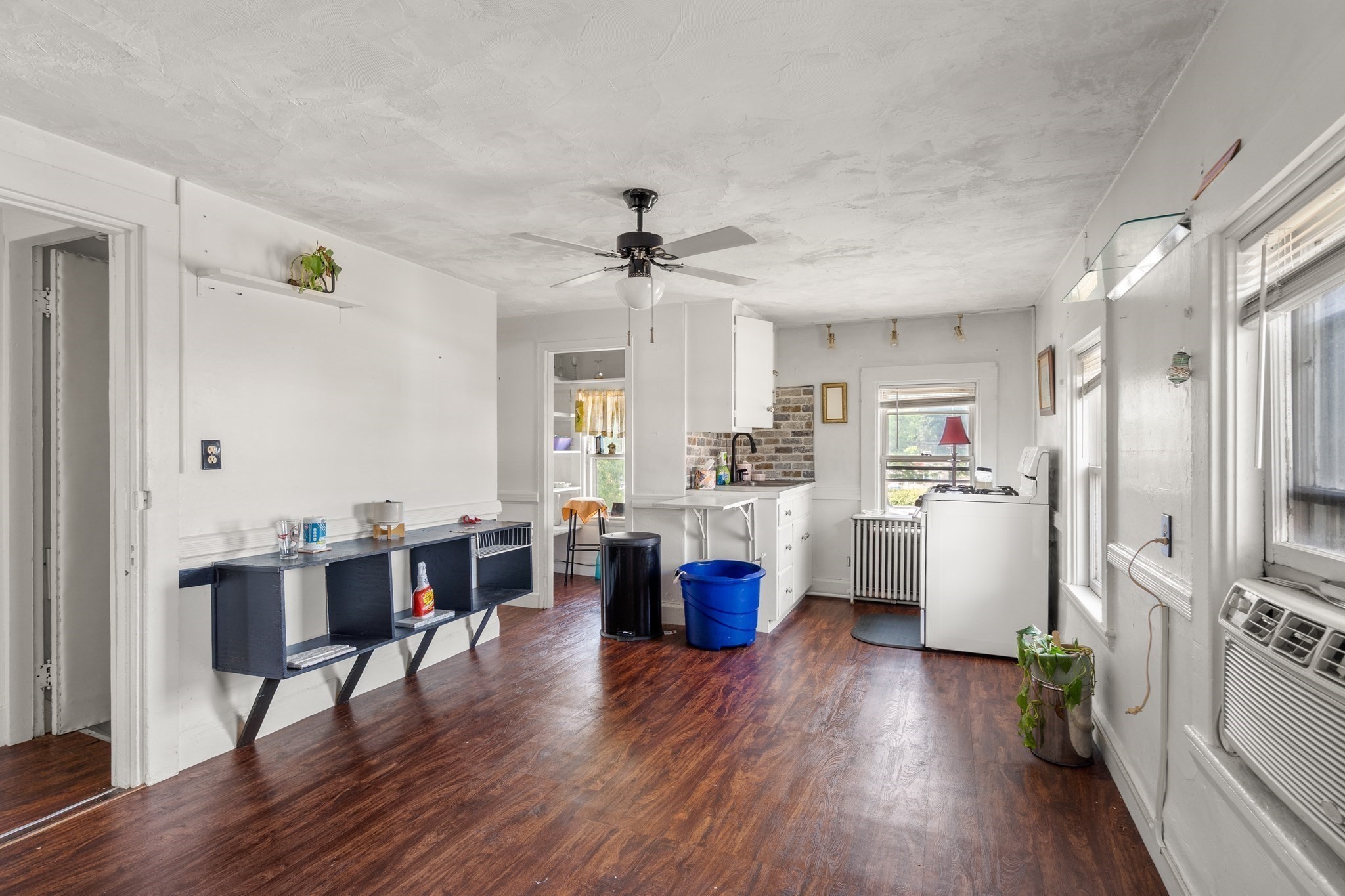 49 Summer Property Photo 10