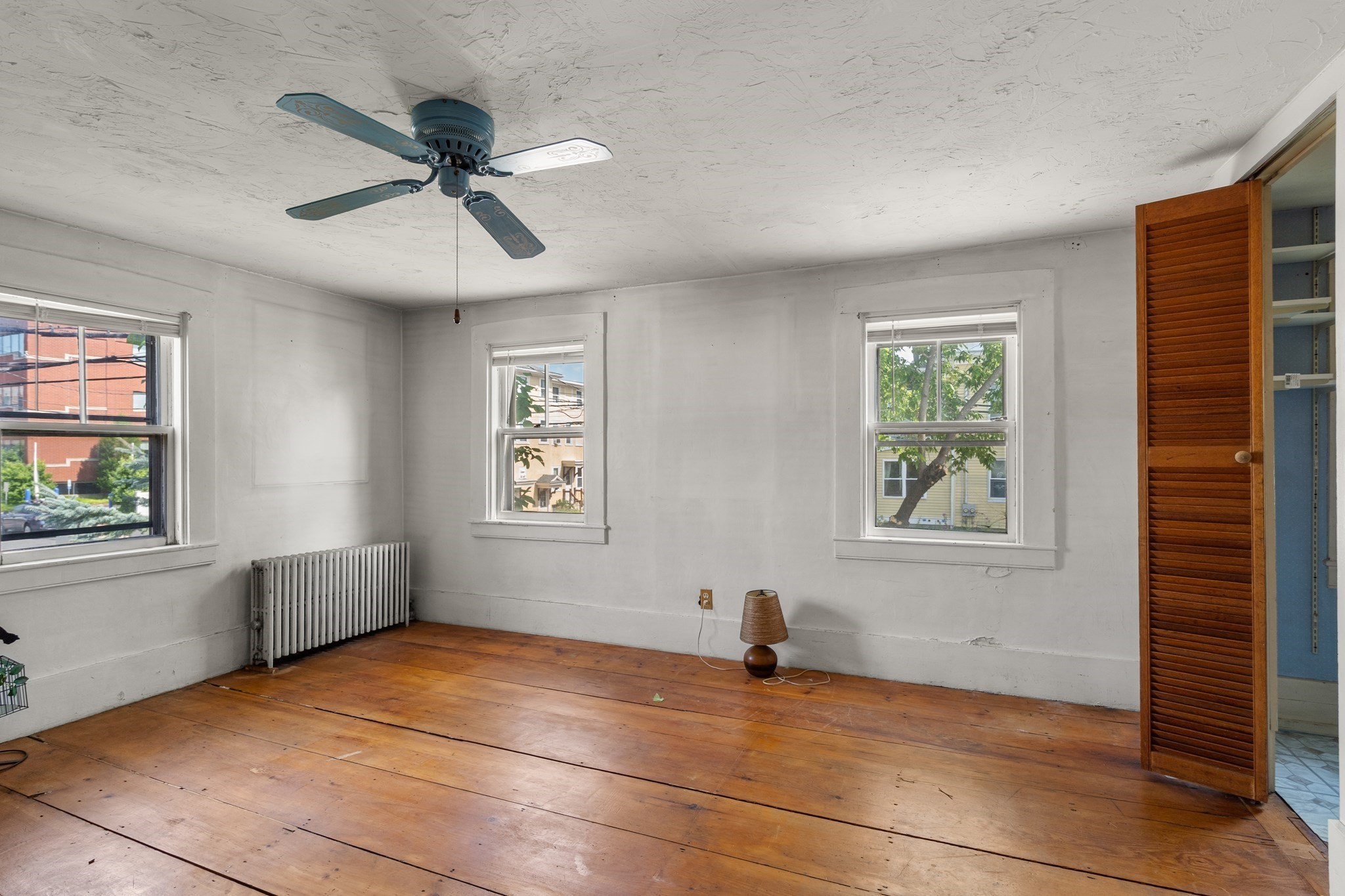 49 Summer Property Photo 12