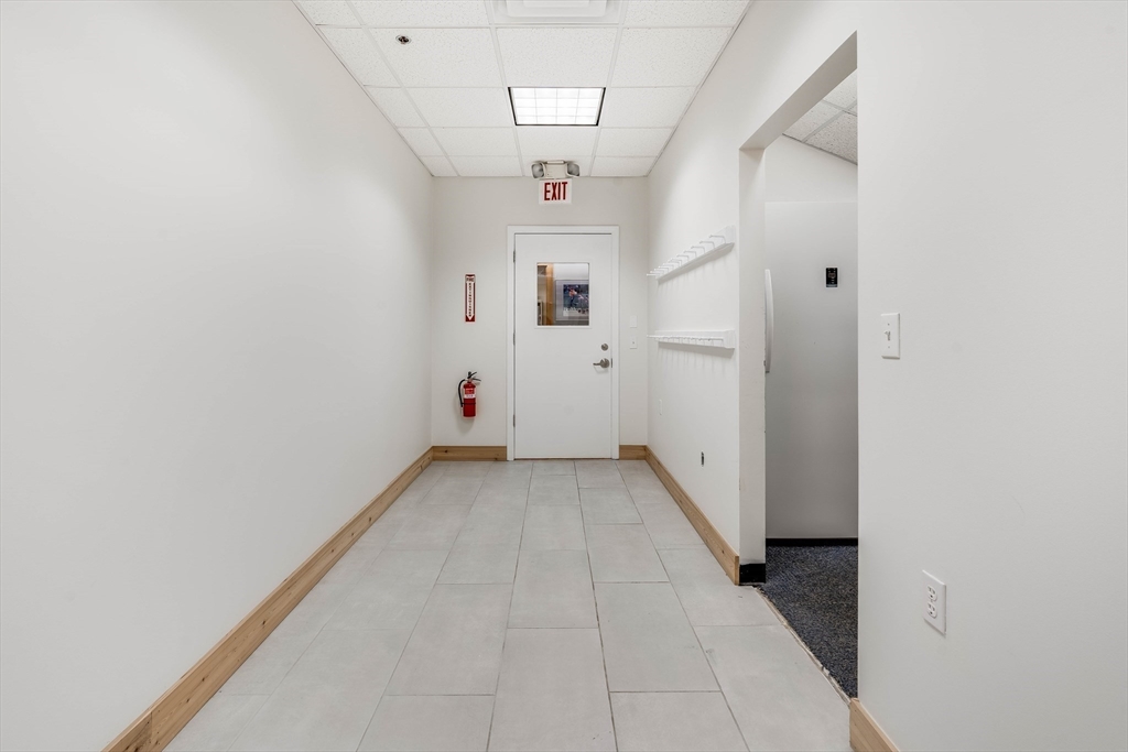 215 Newbury Street # 1 Property Photo 14