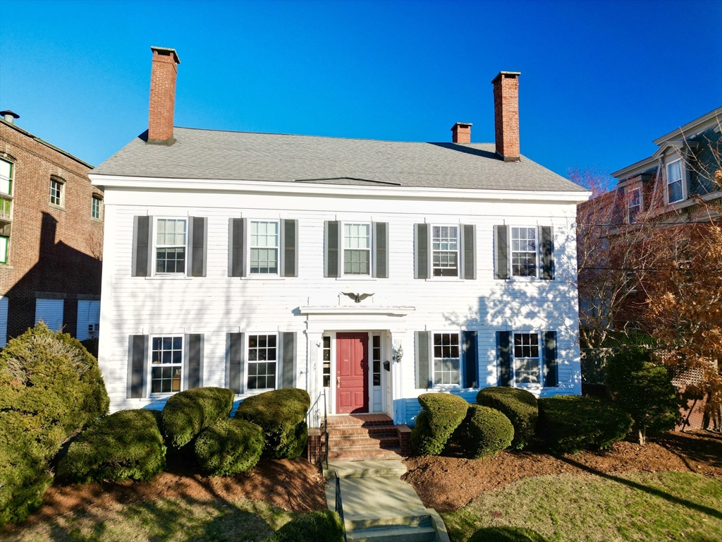 32 Summer Street Property Photo 1