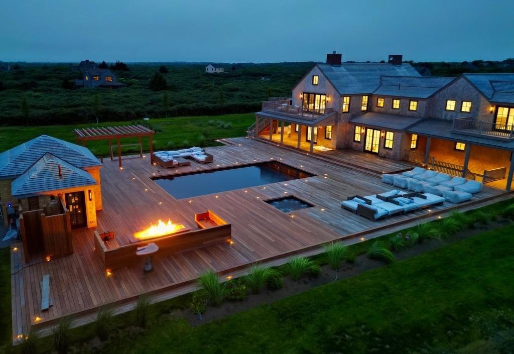 30 Devon Property Photo 2