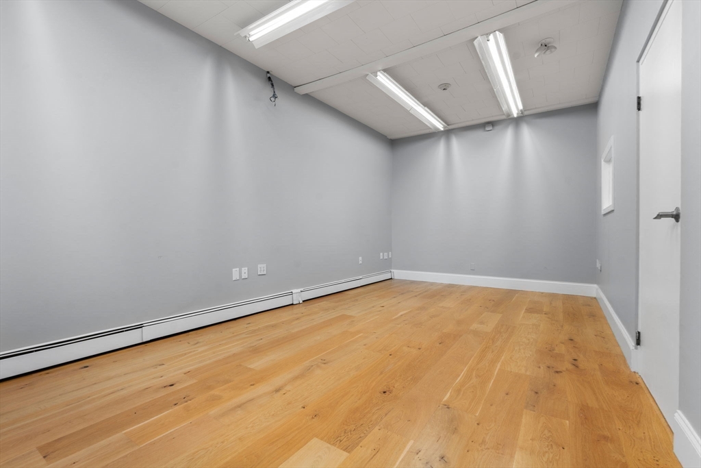 11 Adams St Property Photo 5