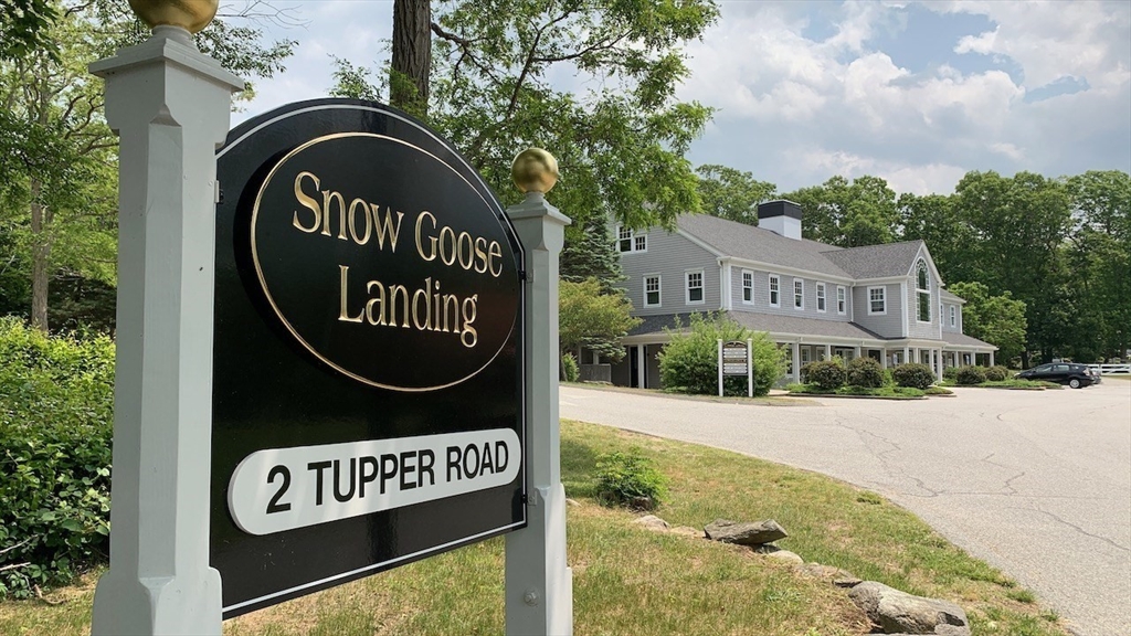 2 Tupper # 3 Property Photo 1