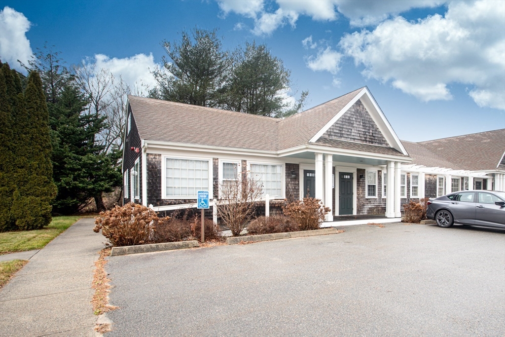 767 Main Rd # 1 Property Photo 1