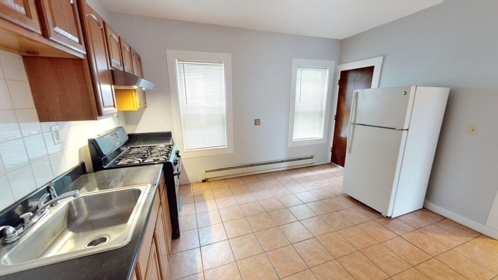 74 Hamilton Street # 3 Property Photo 1