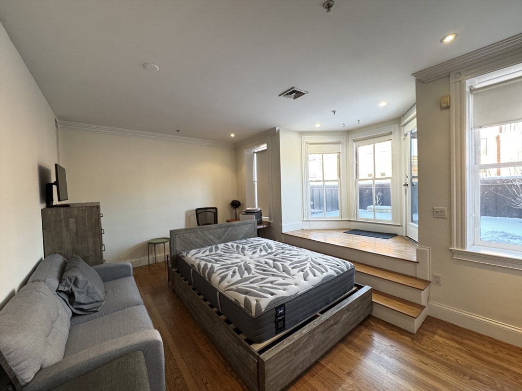 451-453 Massachusetts Ave # 8 Property Photo 6