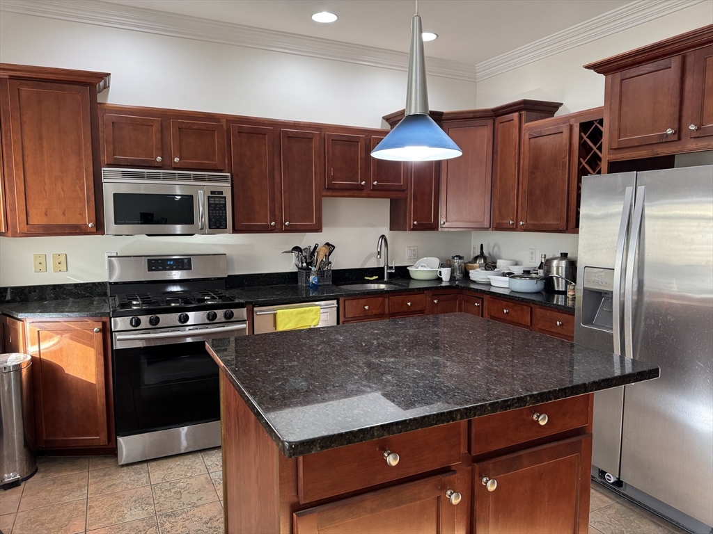 451-453 Massachusetts Ave # 8 Property Photo 8