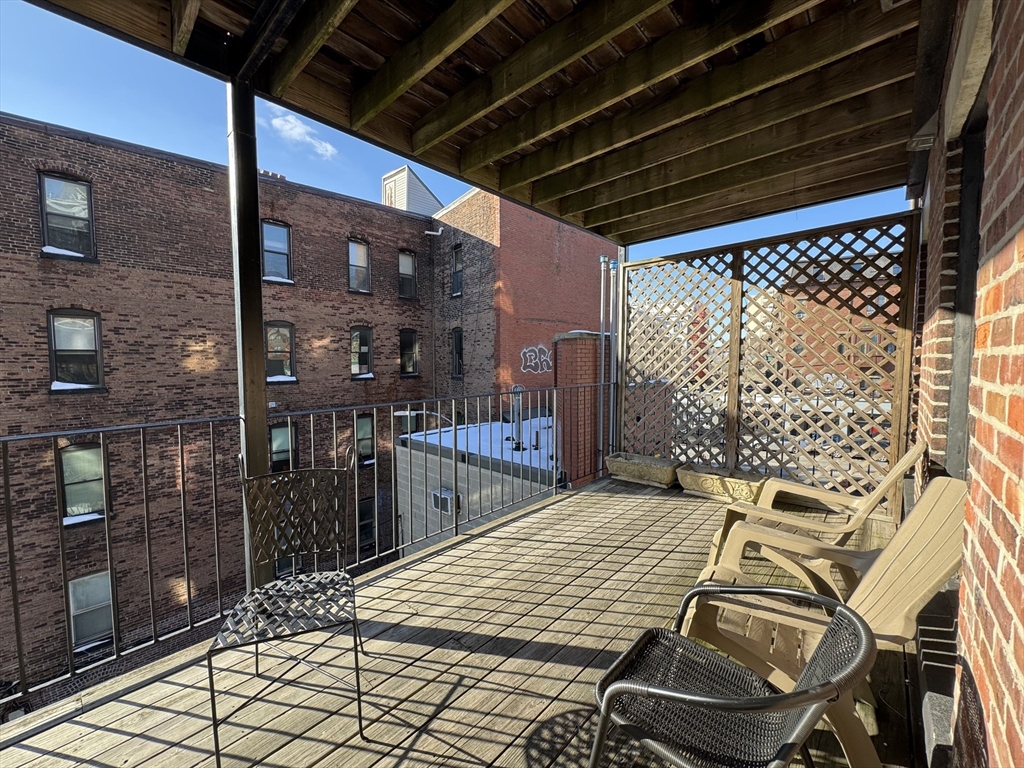 451-453 Massachusetts Ave # 8 Property Photo 12