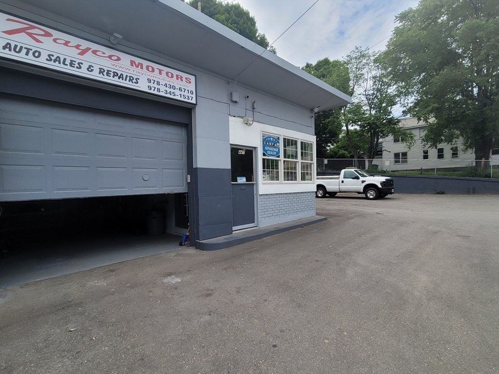 447 Water St Property Photo 11