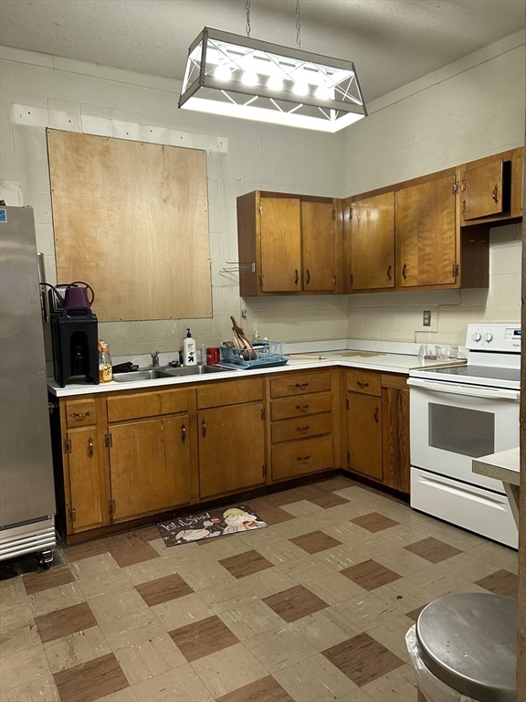 129 Bolton Rd Property Photo 14