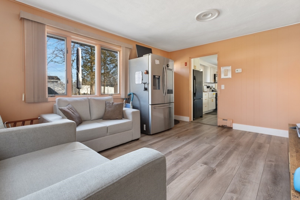 5 Donna Street Property Photo 13