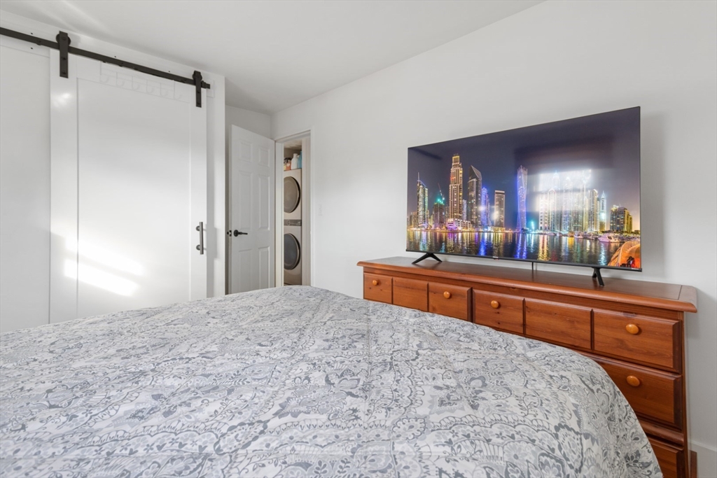5 Donna Street Property Photo 21