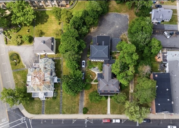 532 Washington Street Property Photo 2