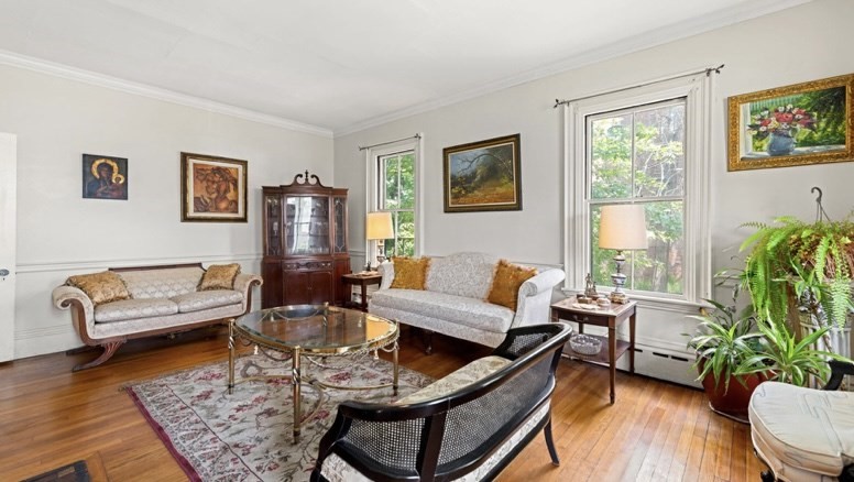 532 Washington Street Property Photo 17