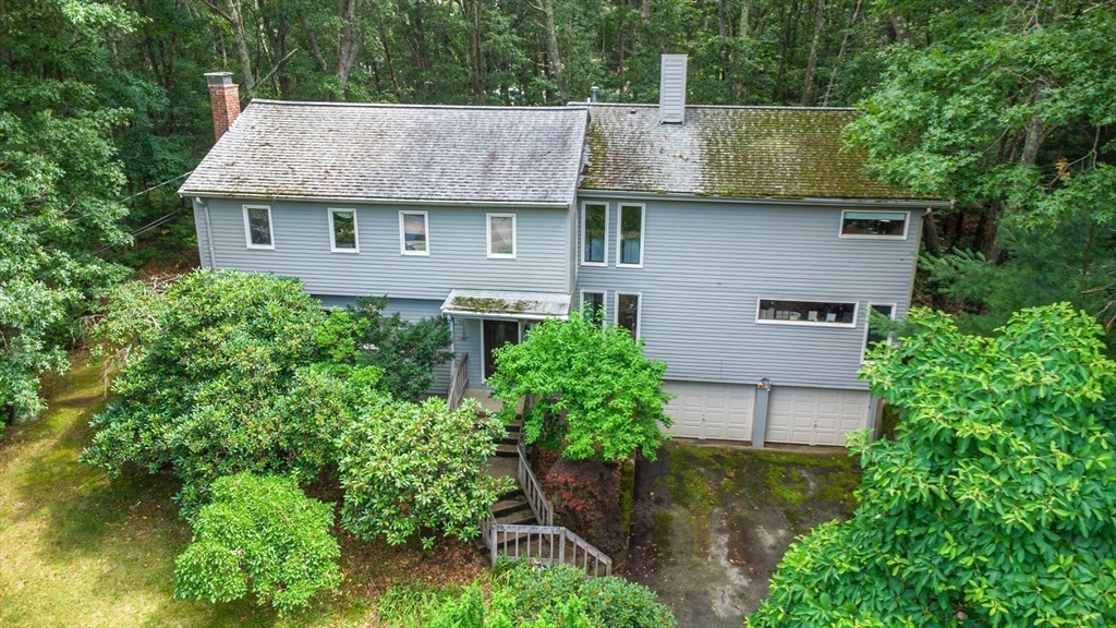 157 Wilshire Dr Property Photo