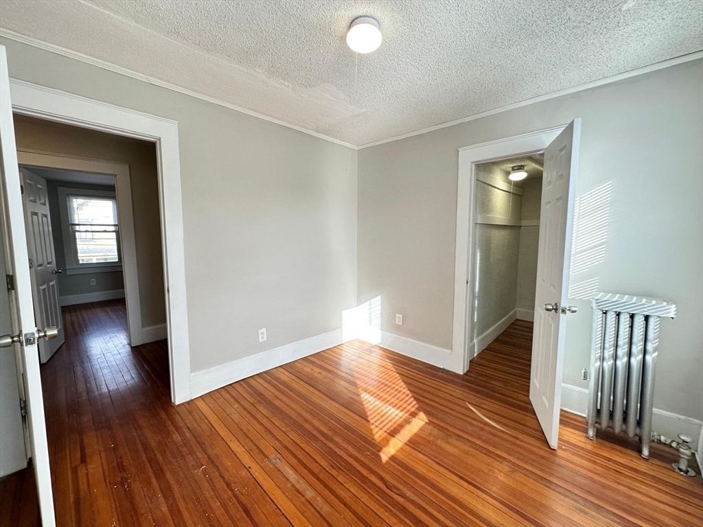 37 Day St Property Photo 8