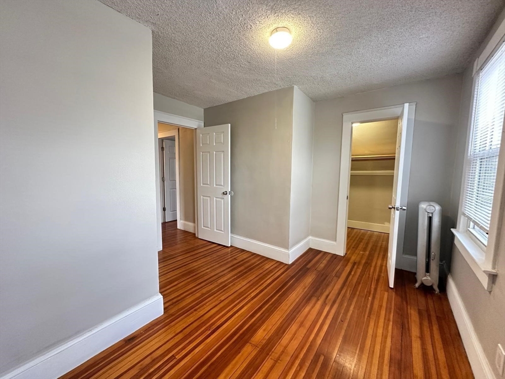 37 Day St Property Photo 13