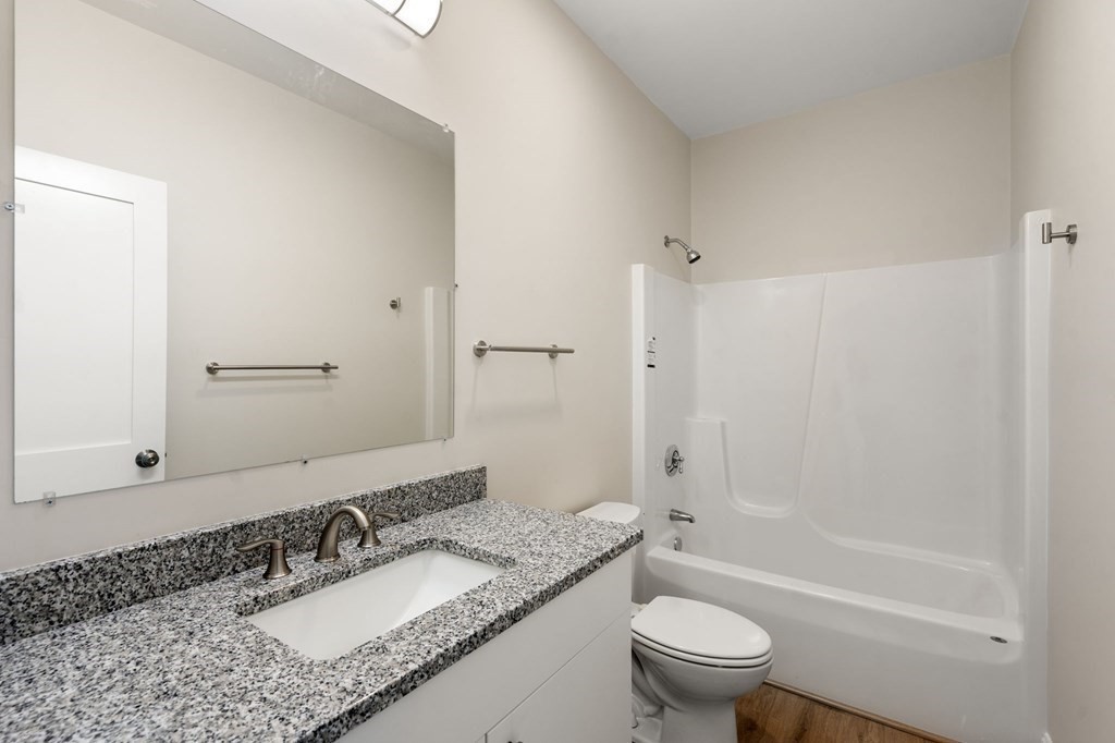240 Main # 205 Property Photo 10