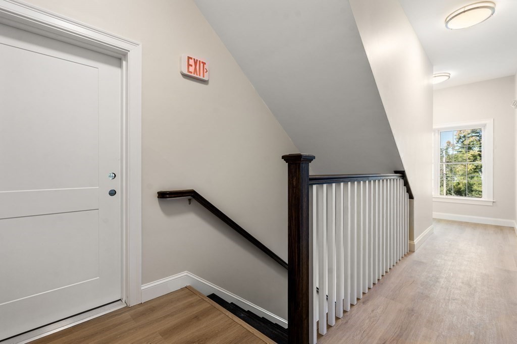 240 Main # 303 Property Photo 14
