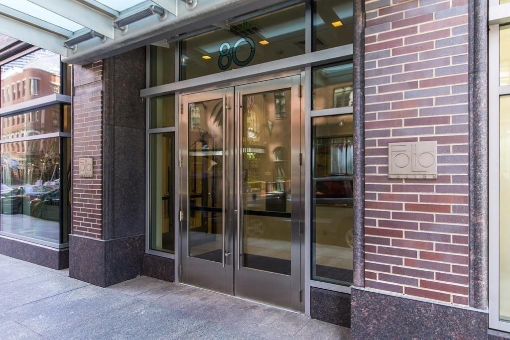 80 Broad St Parking Property Photo 3
