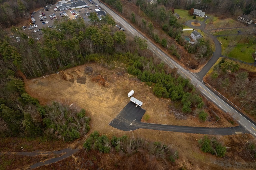 691 Chase Rd Property Photo 3