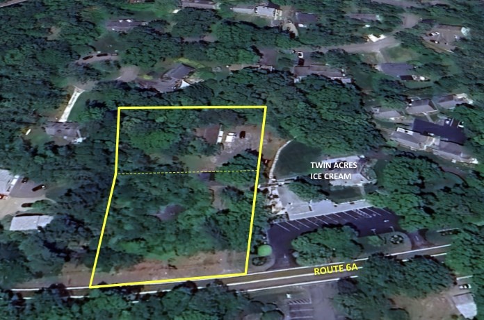 15 Route 6a Property Photo 1