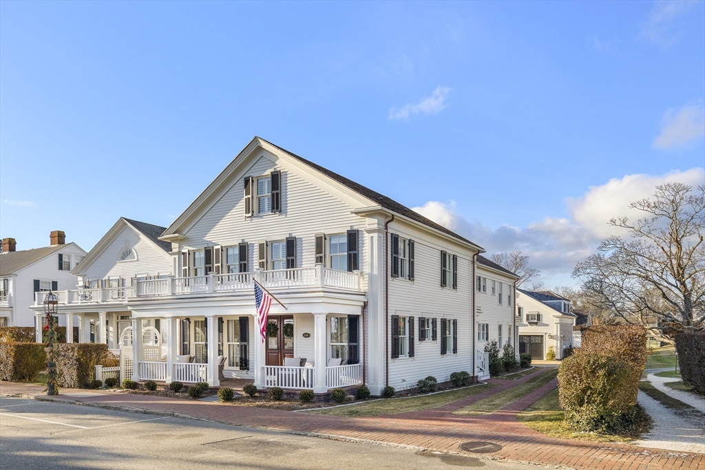 114 North Water Street Property Photo 4