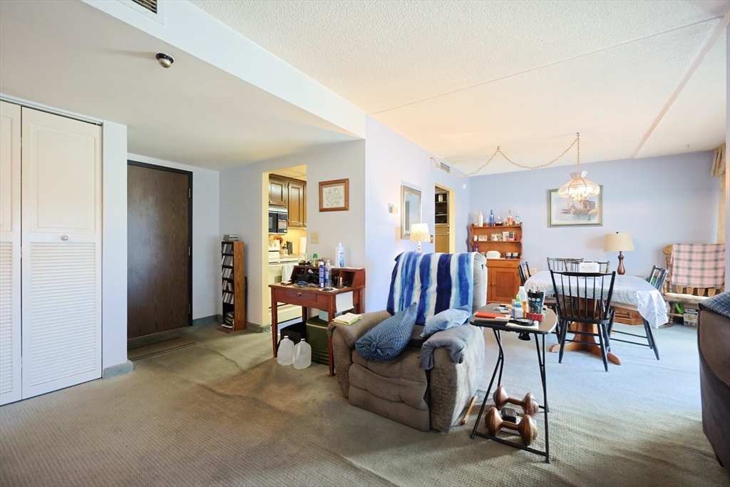 51 Broad Reach Property Photo 13