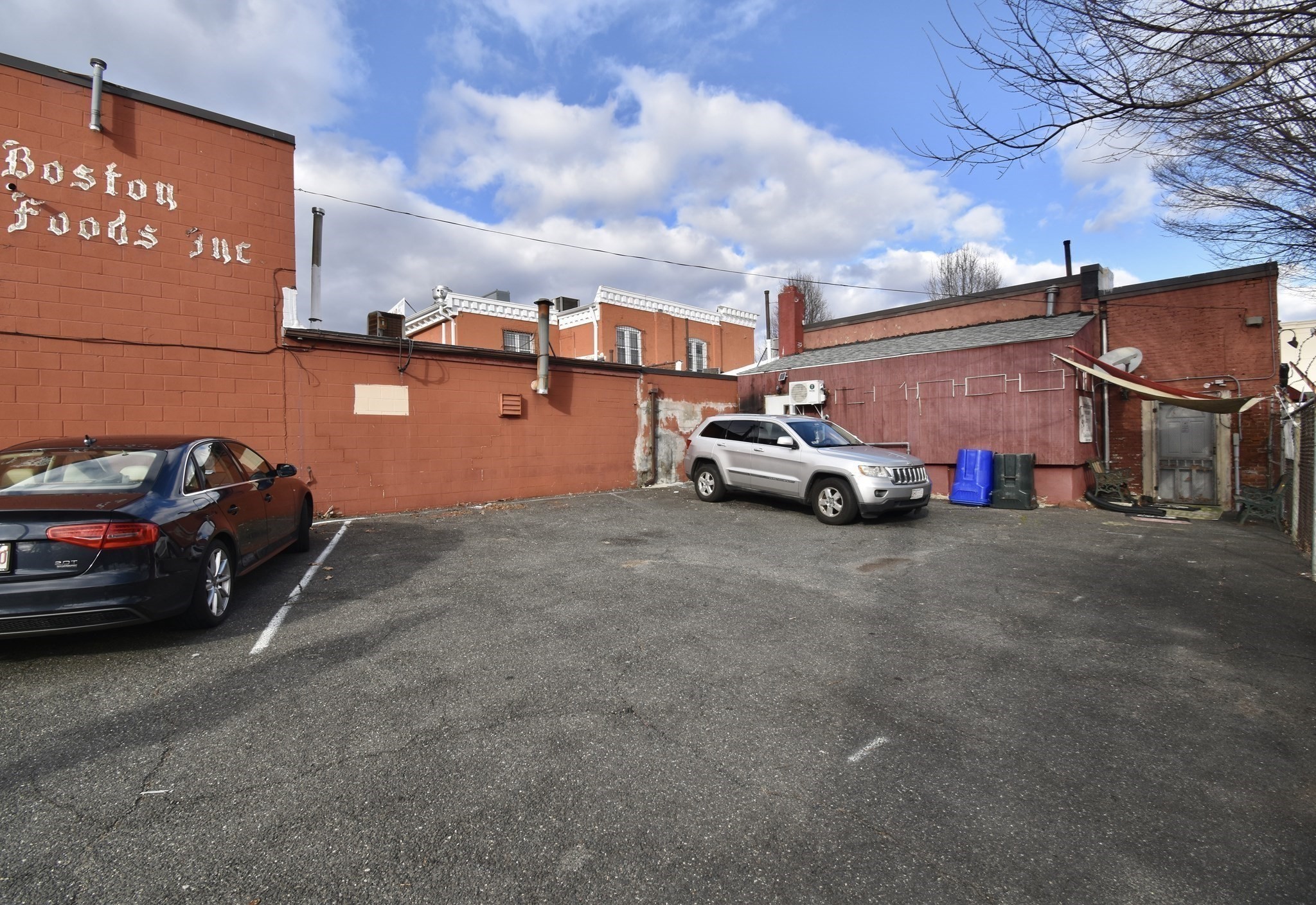 982 Main St Property Photo 19
