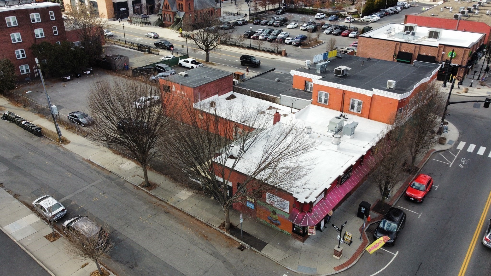 982 Main St Property Photo 21
