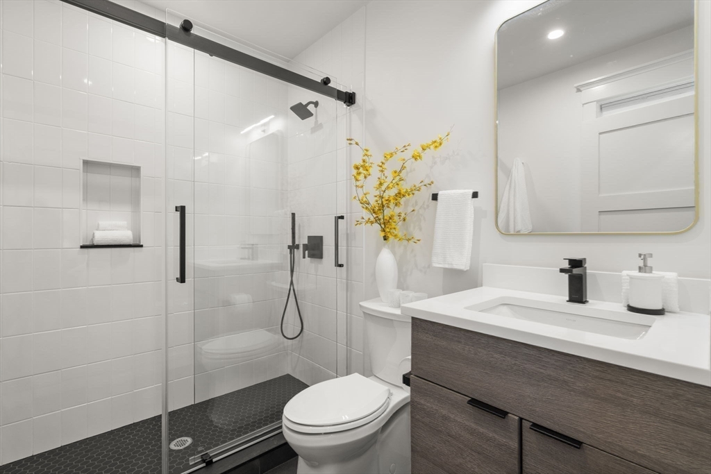 4459 Washington # 3 Property Photo 9