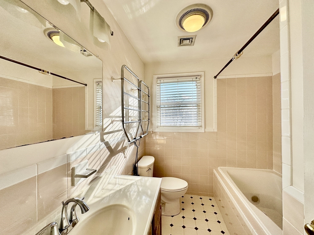 17 Hamlet St # 17 Property Photo 10