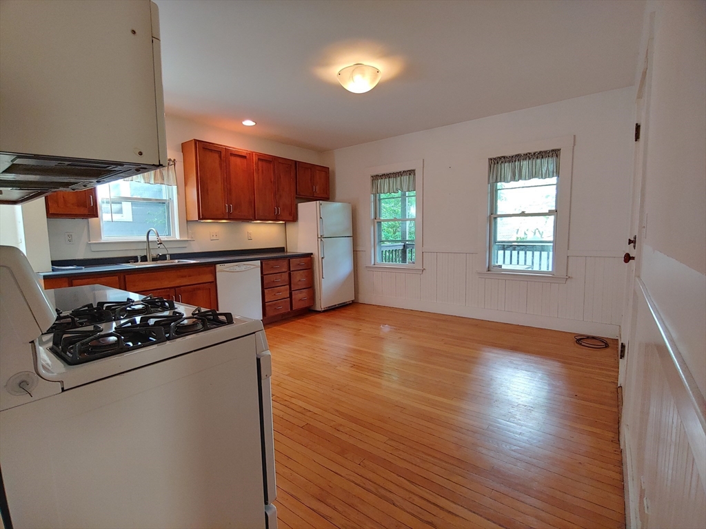 76 Wenham # 1 Property Photo 5